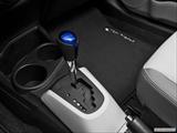  Gear shifter/center console photo